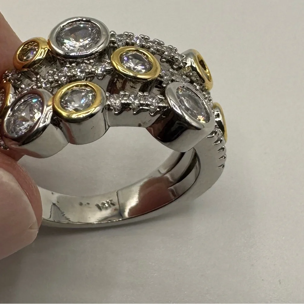 14k 3 Row Station Ring - Picture 9 of 13